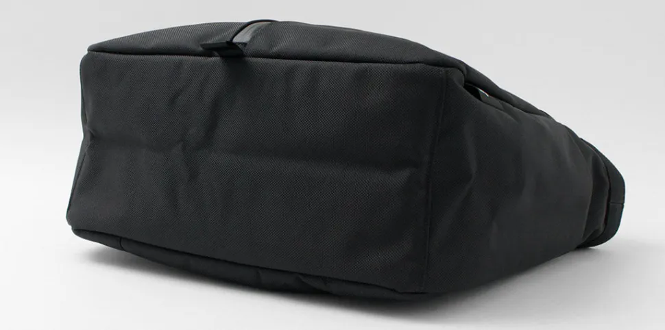 AER / City Tote