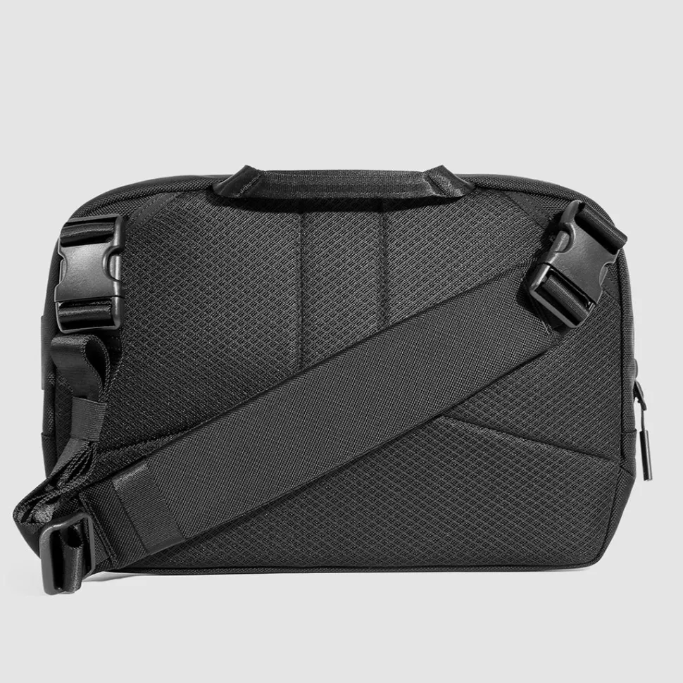 AER / Tech Sling 3
