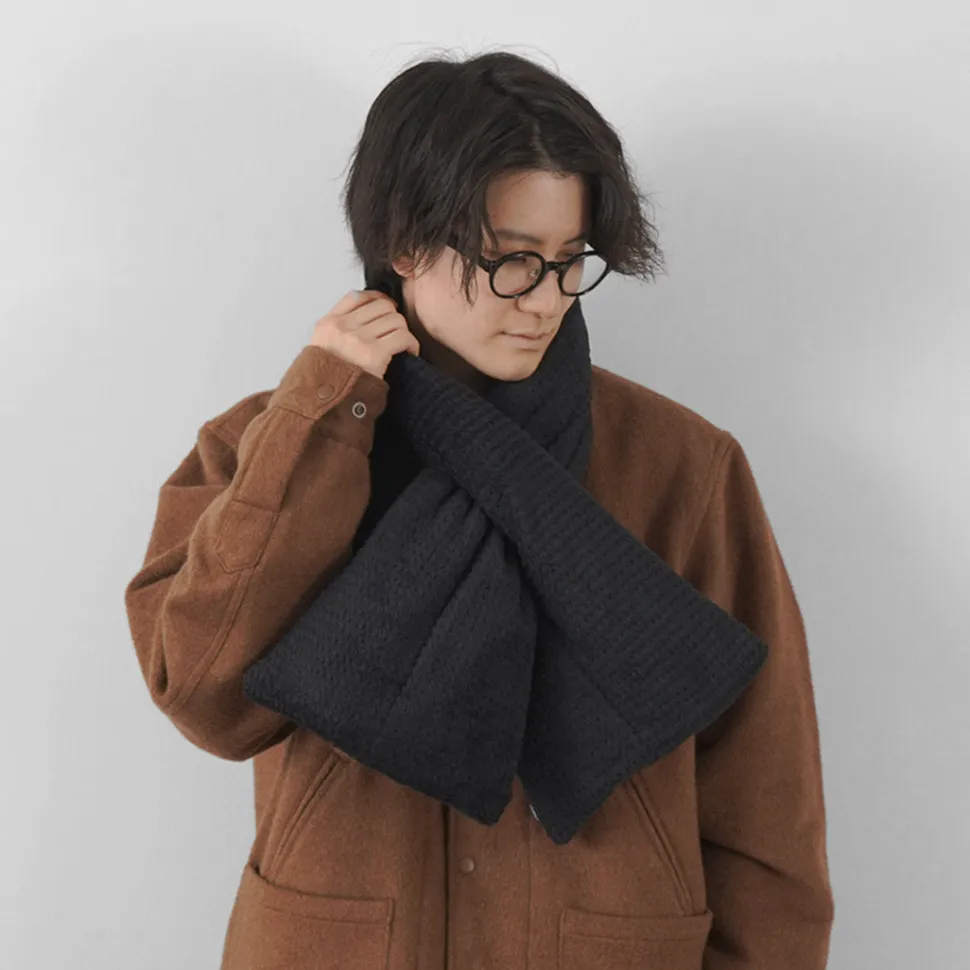 ALLIED FEATHER + DOWN / Down Scarf