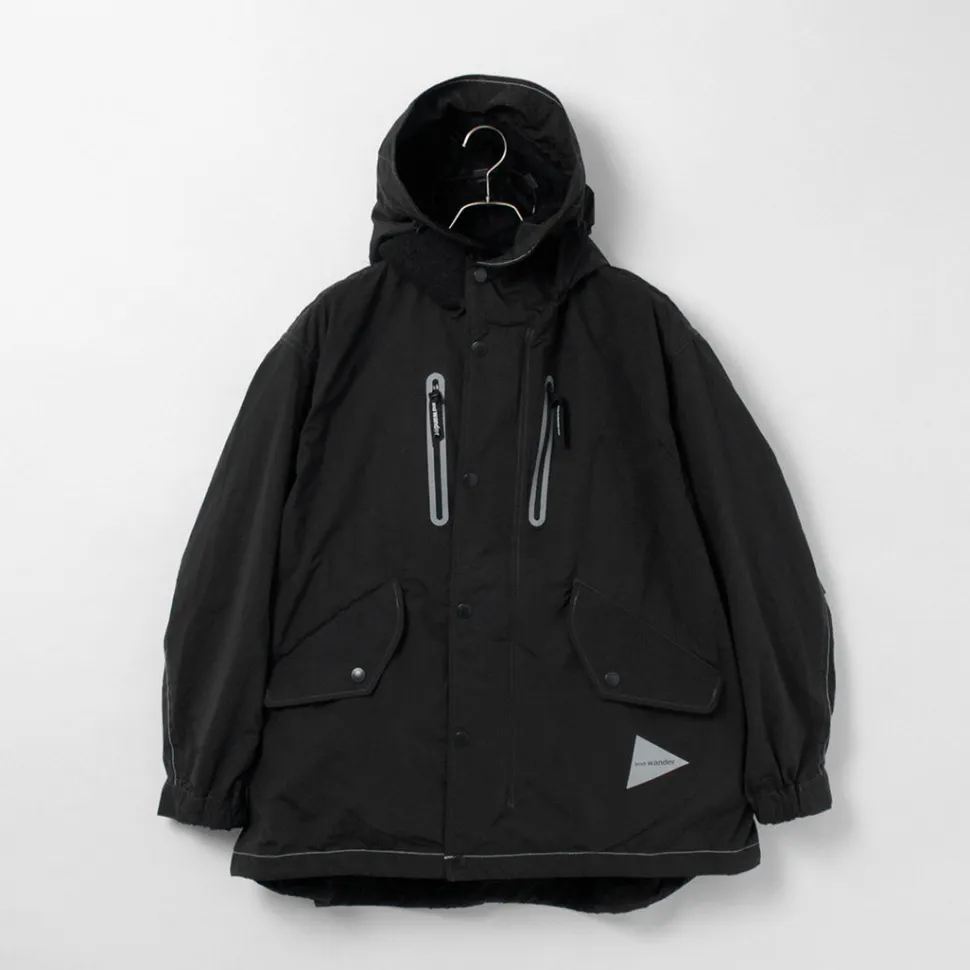 AND WANDER / Fishtail Octa Coat