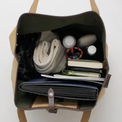 BILLINGHAM / One Shoulder Sling Bag