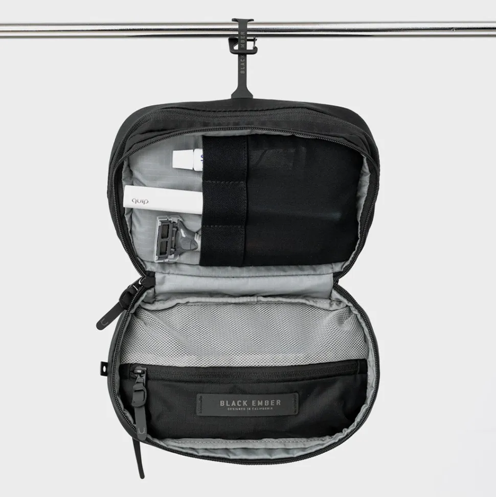 BLACK EMBER / Dopp Kit