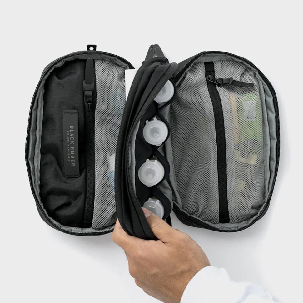 BLACK EMBER / Dopp Kit