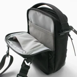 BLACK EMBER / KOMPAK