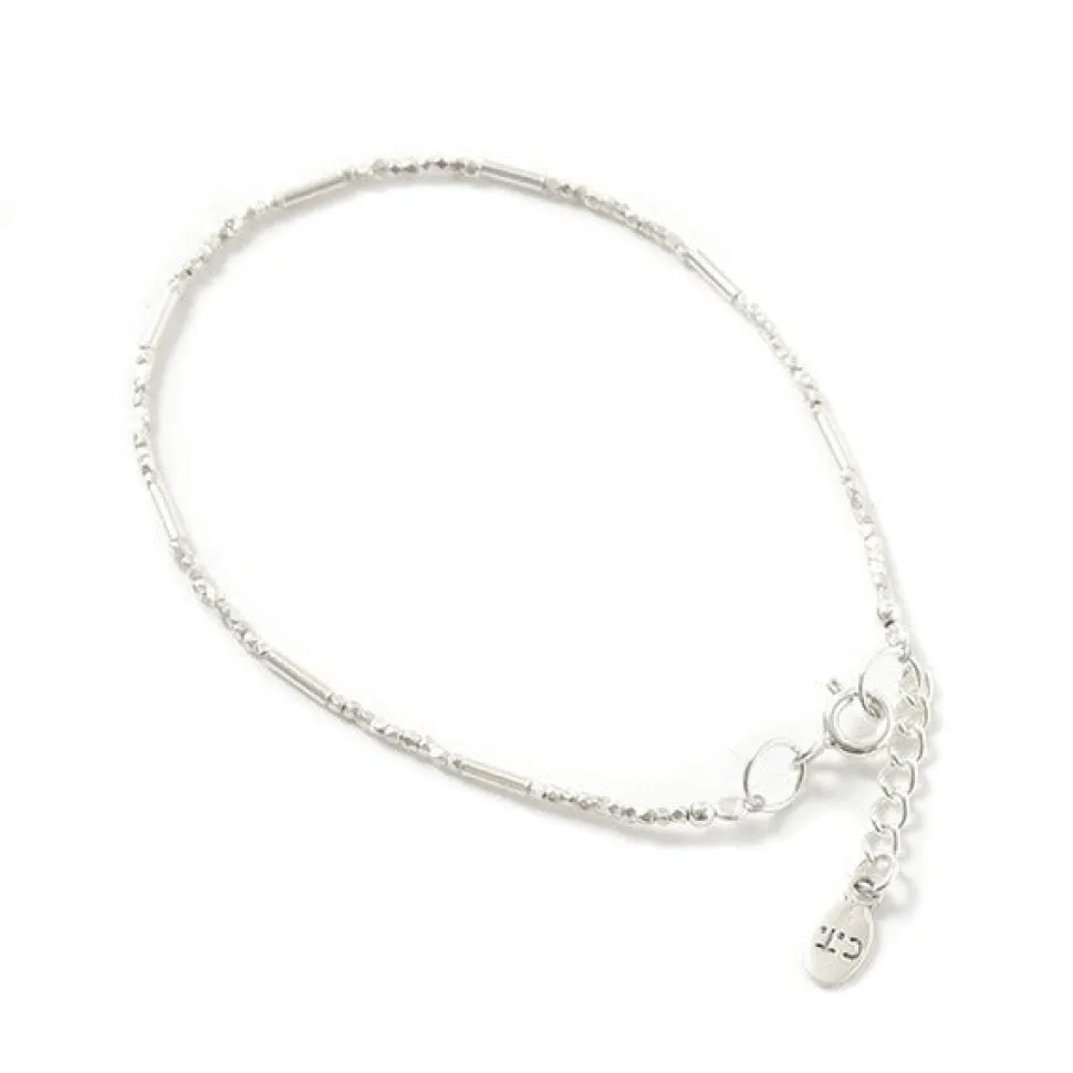 CHALISA T.. / Multi-cut Karen silver beads & tube beads / bracelet