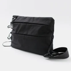 F/CE. / Cordura Fire Resistant Vertical Saccoche