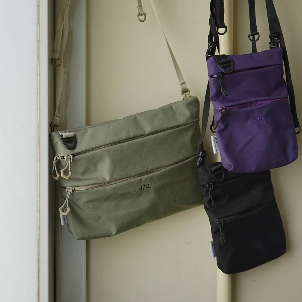 F/CE. / Cordura Fire Resistant Vertical Saccoche