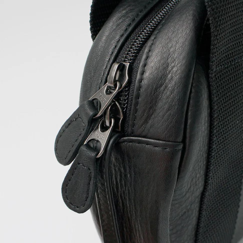 FUJITO / Leather Helmet Pouch