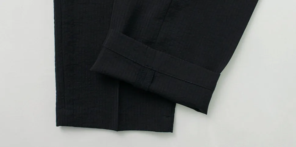 JAPAN BLUE JEANS / seersucker summer officer trousers