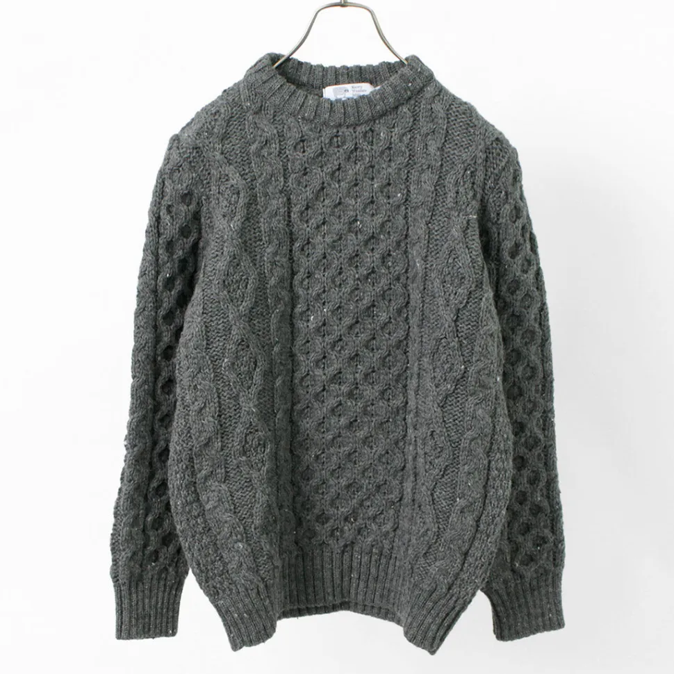 KERRY WOOLLEN MILLS / 5 gauge 3-ply aran cable crew neck heavy knit