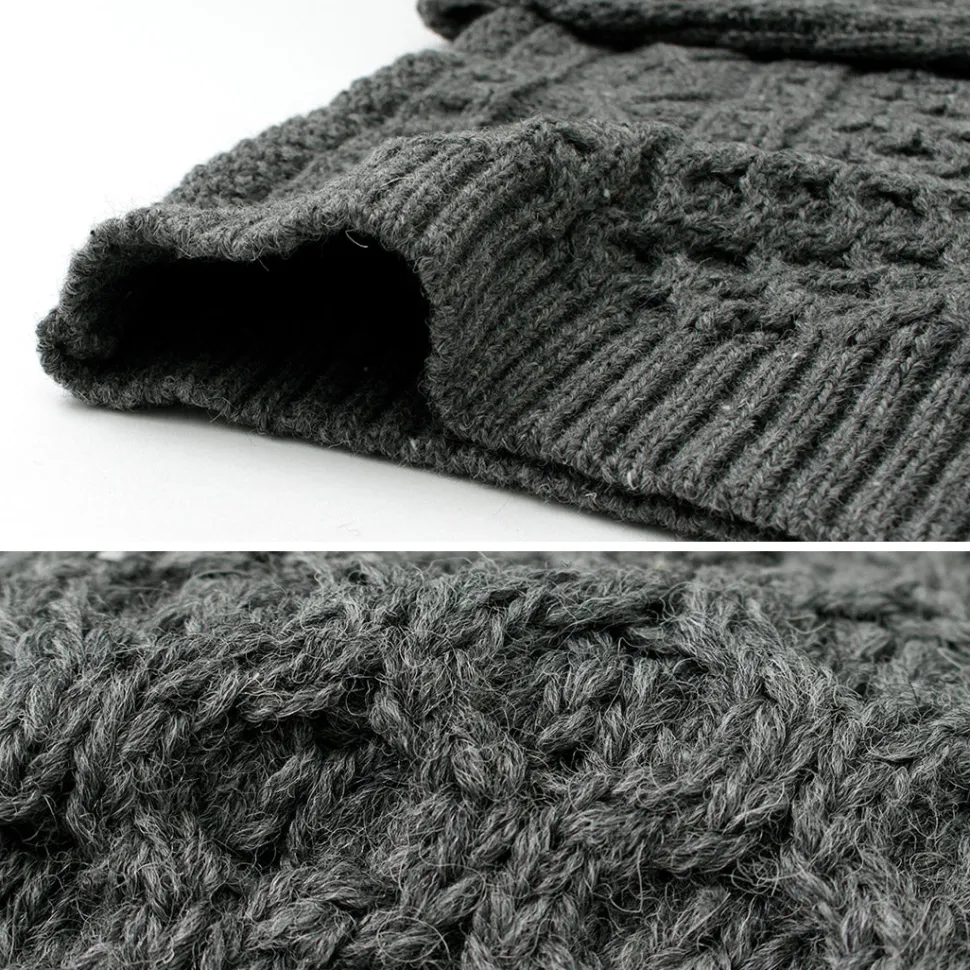 KERRY WOOLLEN MILLS / 5 gauge 3-ply aran cable crew neck heavy knit