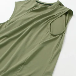 NANGA / Dry base layer no sleeve tee