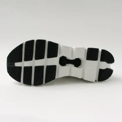 ON / Cloud X 4 Sneakers