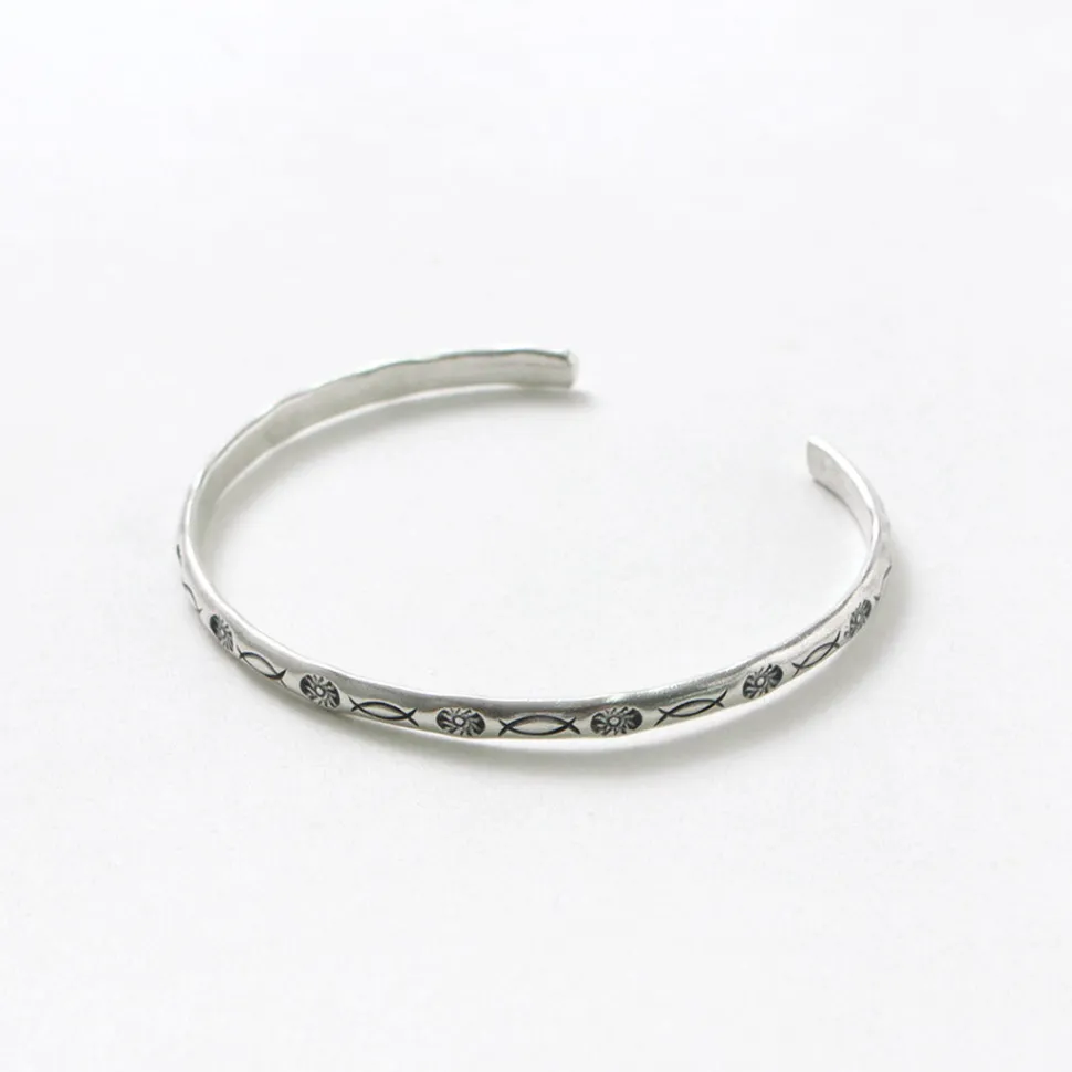 PHADUA / Karen Silver Bangle / 1439