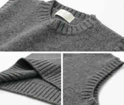SOGLIA / LANDNOAH British Wool Crew Neck Knitted Vest