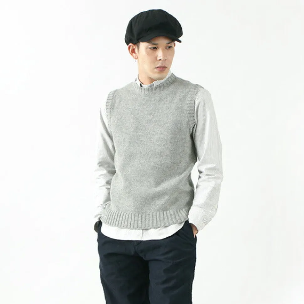 SOGLIA / LANDNOAH British Wool Crew Neck Knitted Vest