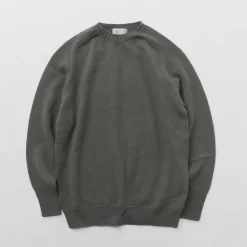 SOGLIA / Weaners Seamless Merino Wool Crew Neck Sweater